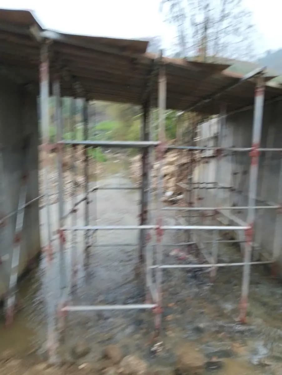 Image 12