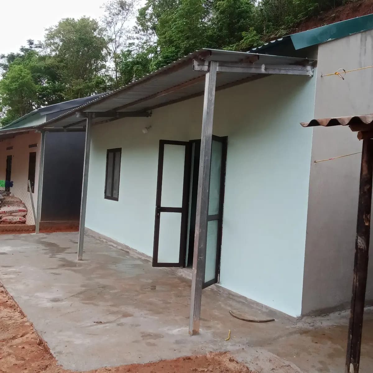 Image 4