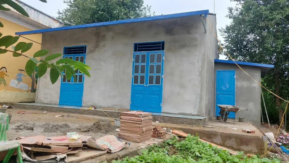Image 4