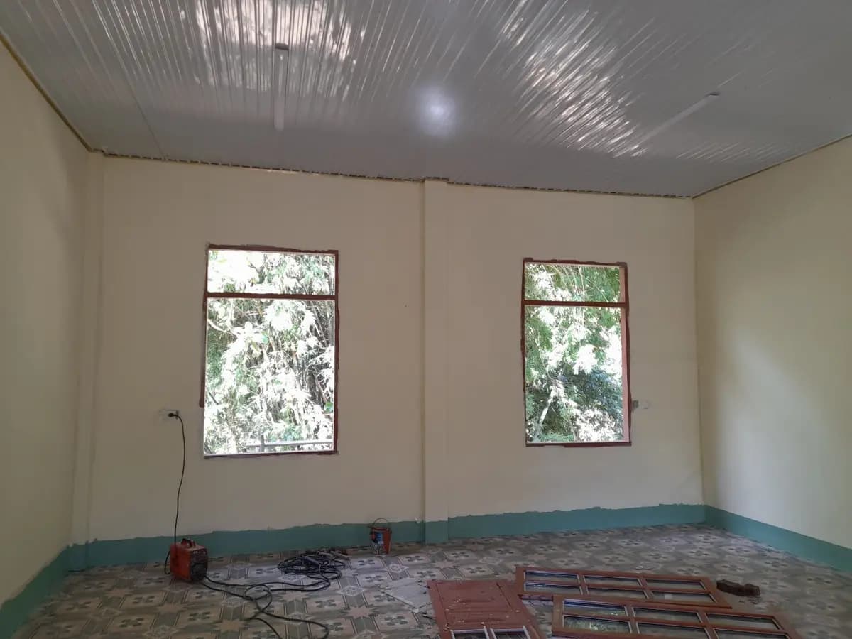 Image 12