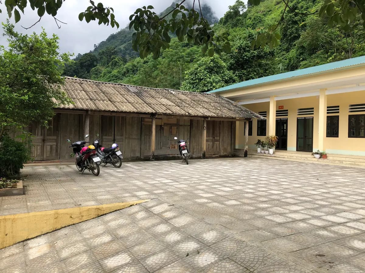 Image 9