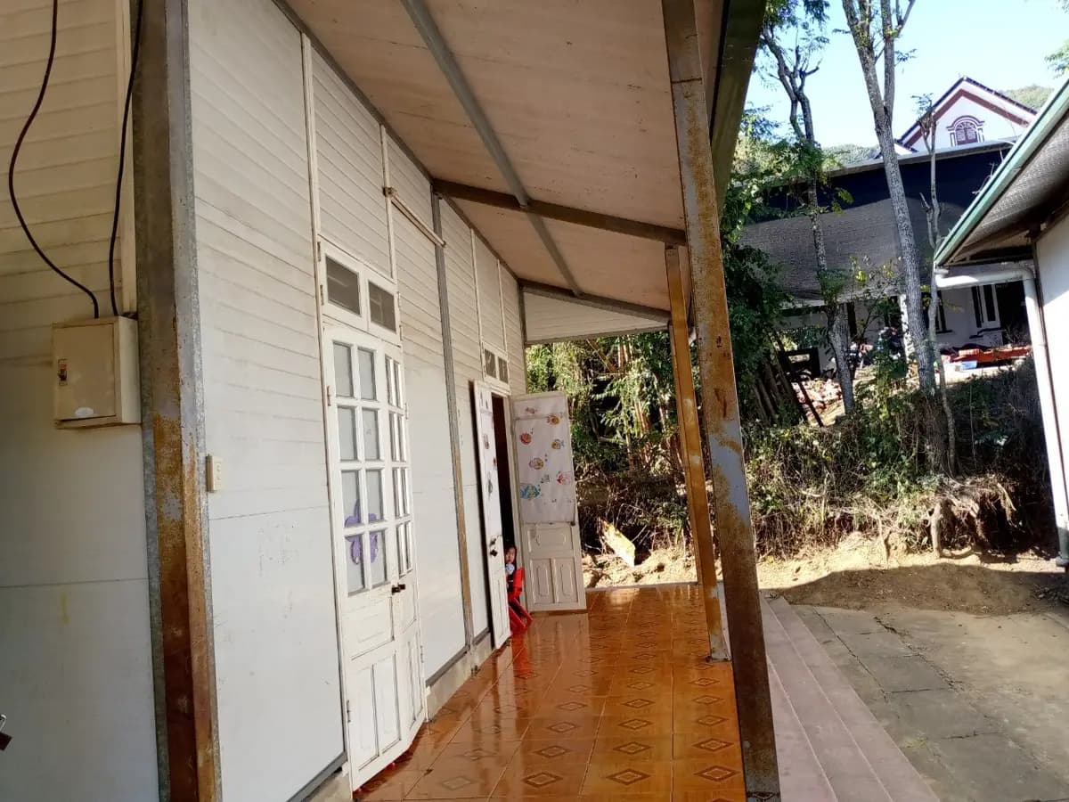 Image 3