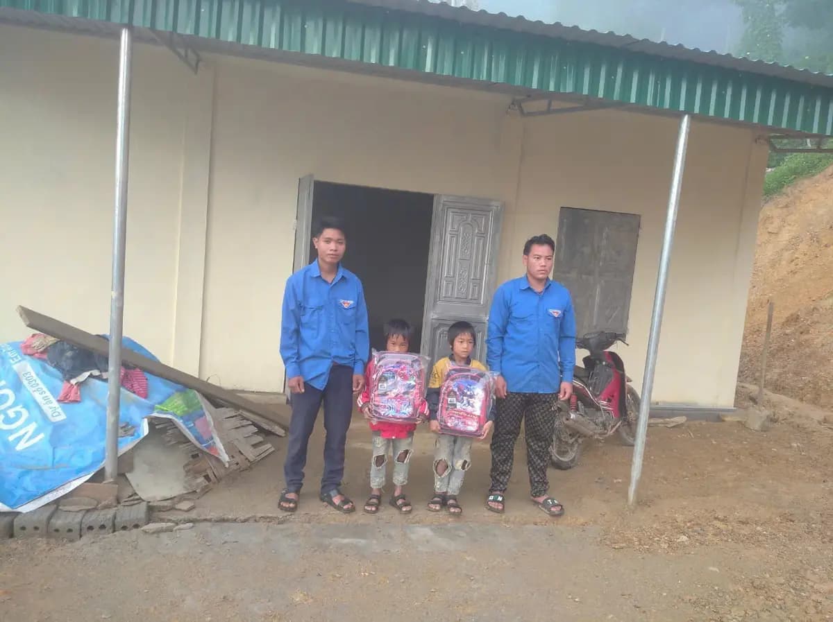 Image 12