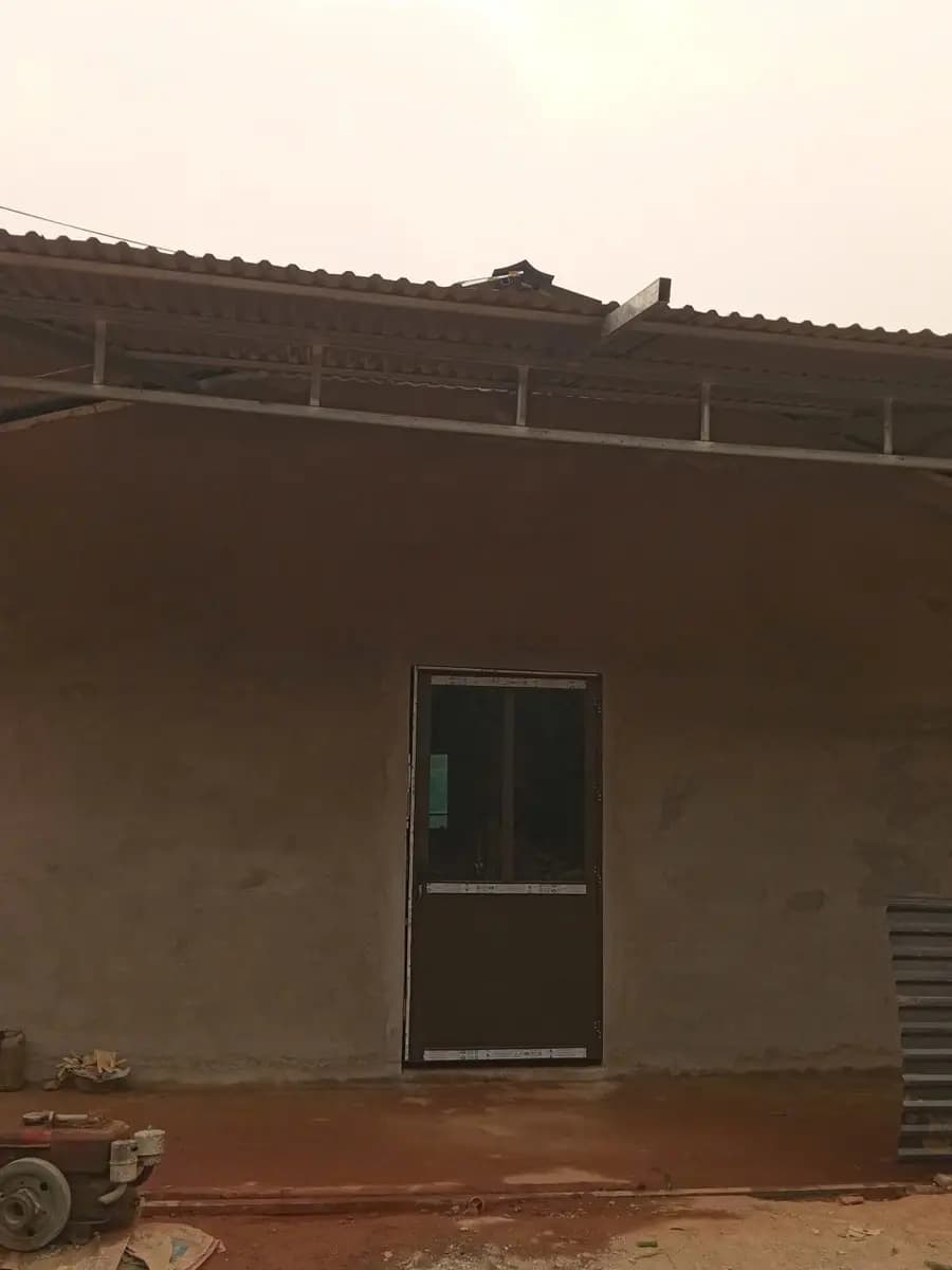 Image 4