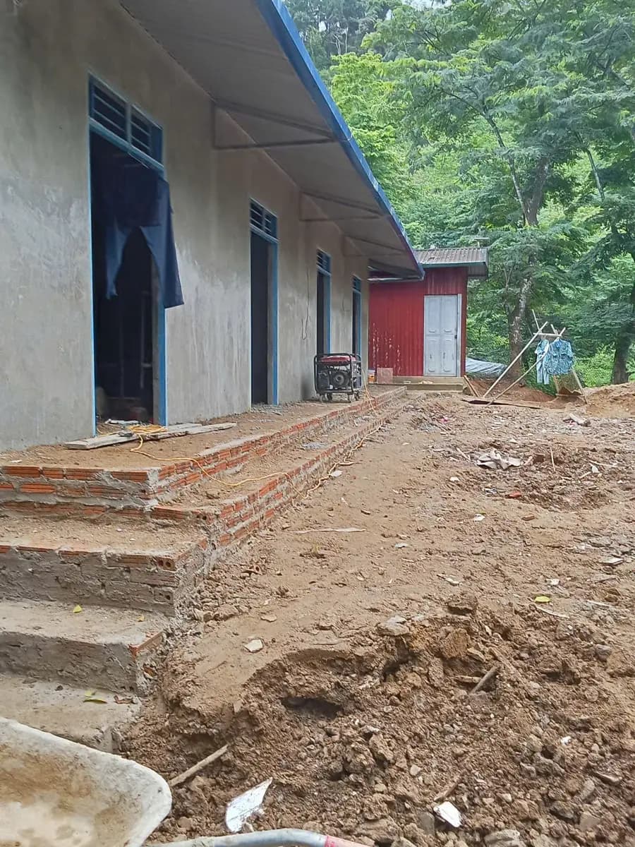 Image 10
