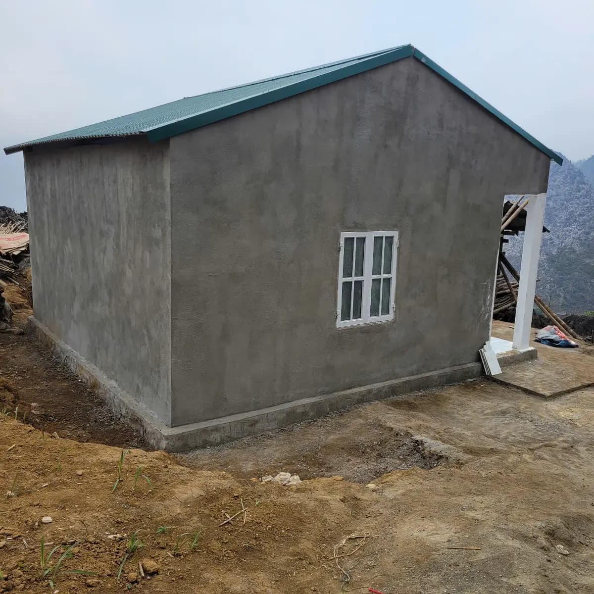 Image 4