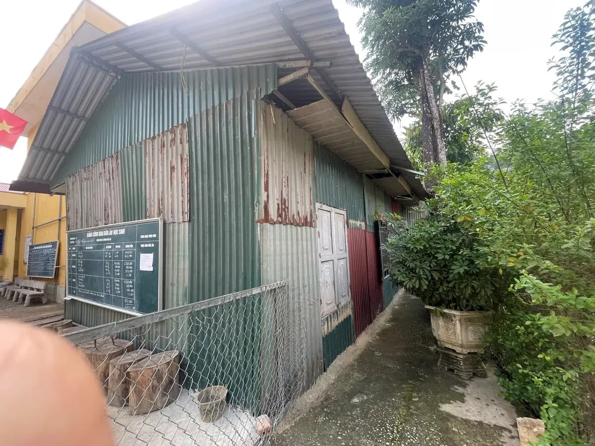 Image 10